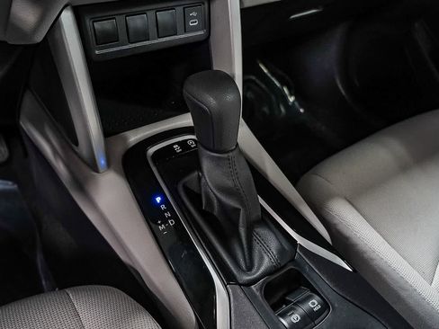 Certified 2025 Toyota Corolla Cross L image 22