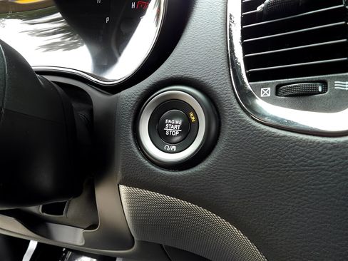 Used 2019 Dodge Durango R/T image 27