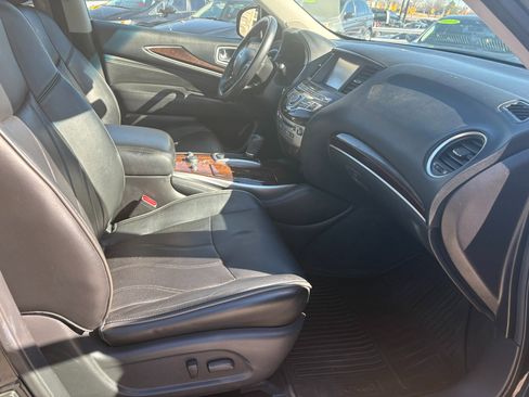 Used 2014 INFINITI QX60 FWD w/ Deluxe Touring Package image 31