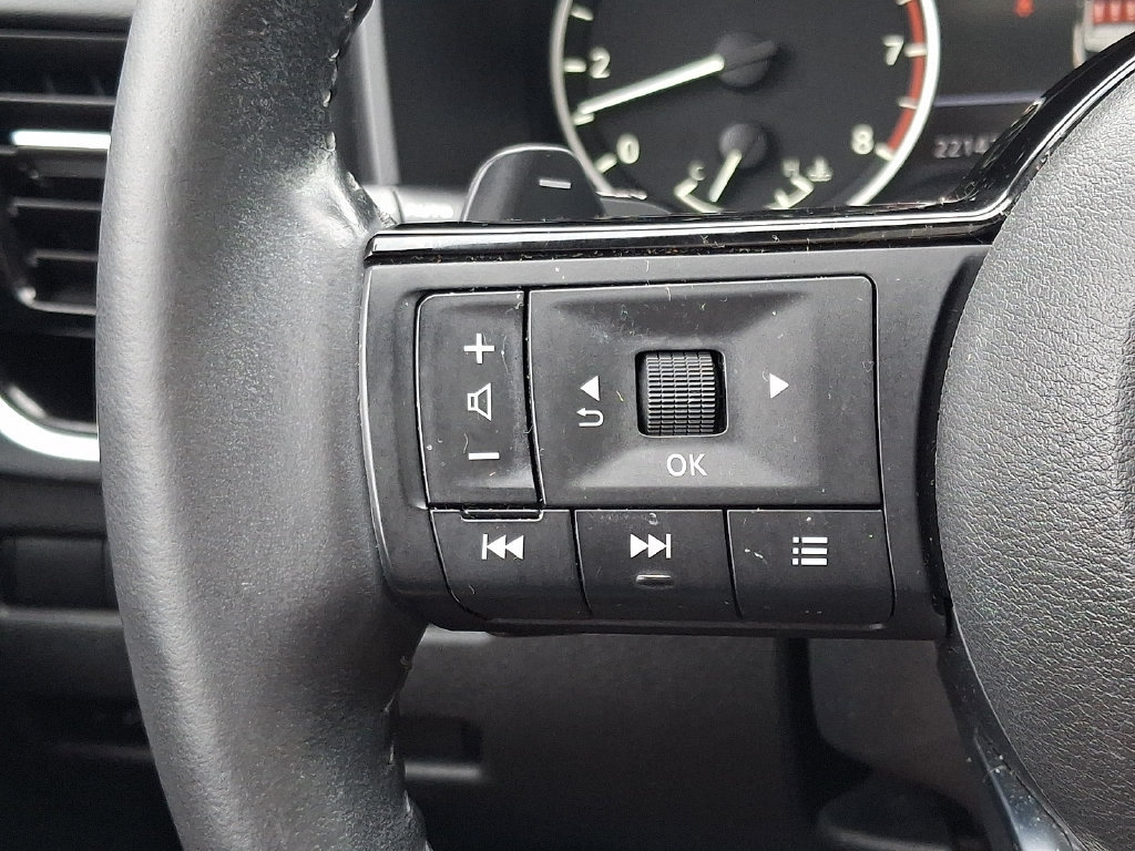 Certified 2023 Nissan Rogue SL AWD/4WD image 23