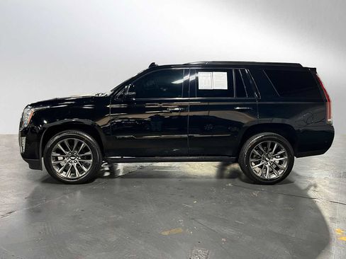 Used 2019 Cadillac Escalade Premium Luxury image 6
