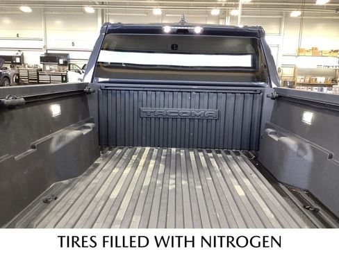 Used 2024 Toyota Tacoma TRD Off-Road image 23