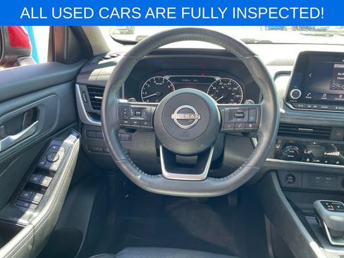 Used 2024 Nissan Rogue SV w/ SV Premium Package AWD/4WD image 13