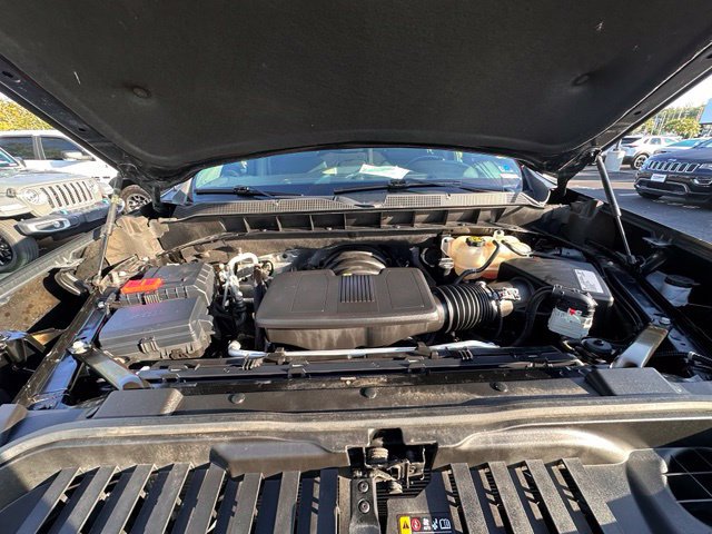 Used 2021 Chevrolet Silverado 1500 RST w/ Convenience Package II AWD/4WD image 17