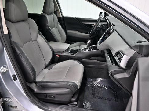 Used 2023 Subaru Outback Limited AWD/4WD image 33