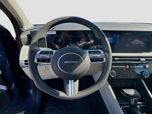 New 2026 Hyundai Tucson SEL image 8