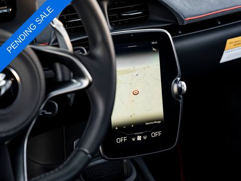 Used 2025 McLaren Artura RWD image 20