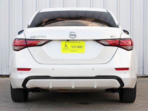 Used 2023 Nissan Sentra SV image 9