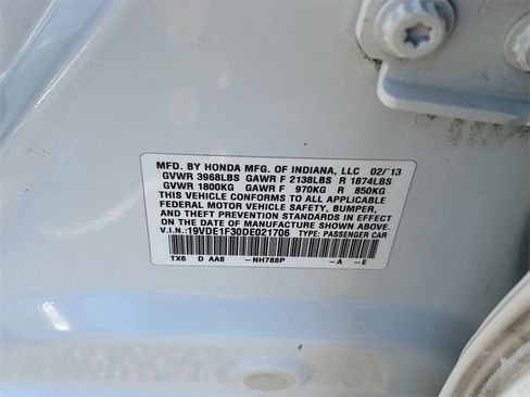 Used 2013 Acura ILX image 33