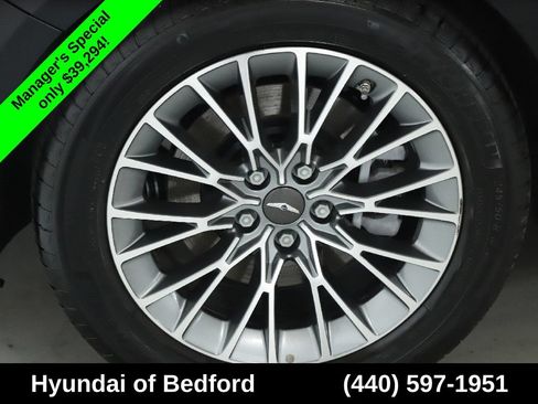 Used 2024 Genesis G80 2.5T AWD/4WD image 13