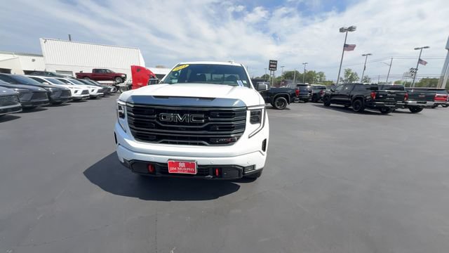 Certified 2024 GMC Sierra 1500 AT4 w/ Technology Package AWD/4WD image 3