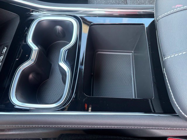 New 2027 Chevrolet Traverse LT w/ Enhanced Driving Package FWD image 19