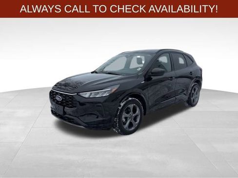 Used 2024 Ford Escape ST-Line image 3