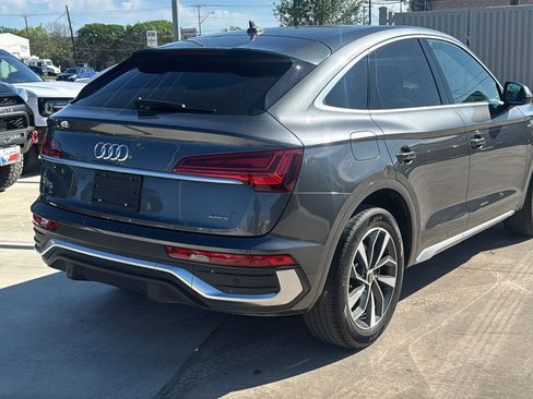 Used 2023 Audi Q5 2.0T Premium w/ Convenience Package AWD/4WD image 5
