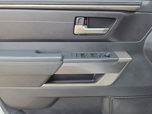 Used 2022 Toyota Tundra SR5 AWD/4WD image 20