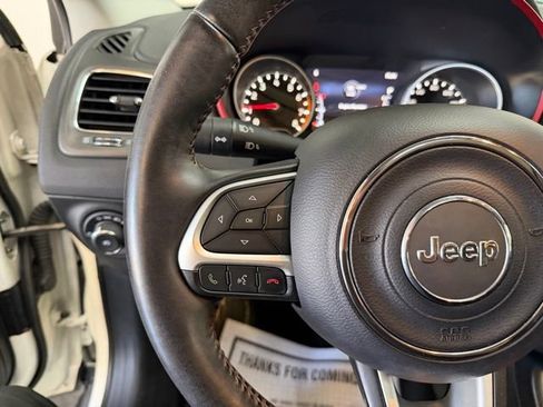 Used 2021 Jeep Compass Trailhawk w/ Sun and Sound Group AWD/4WD image 19