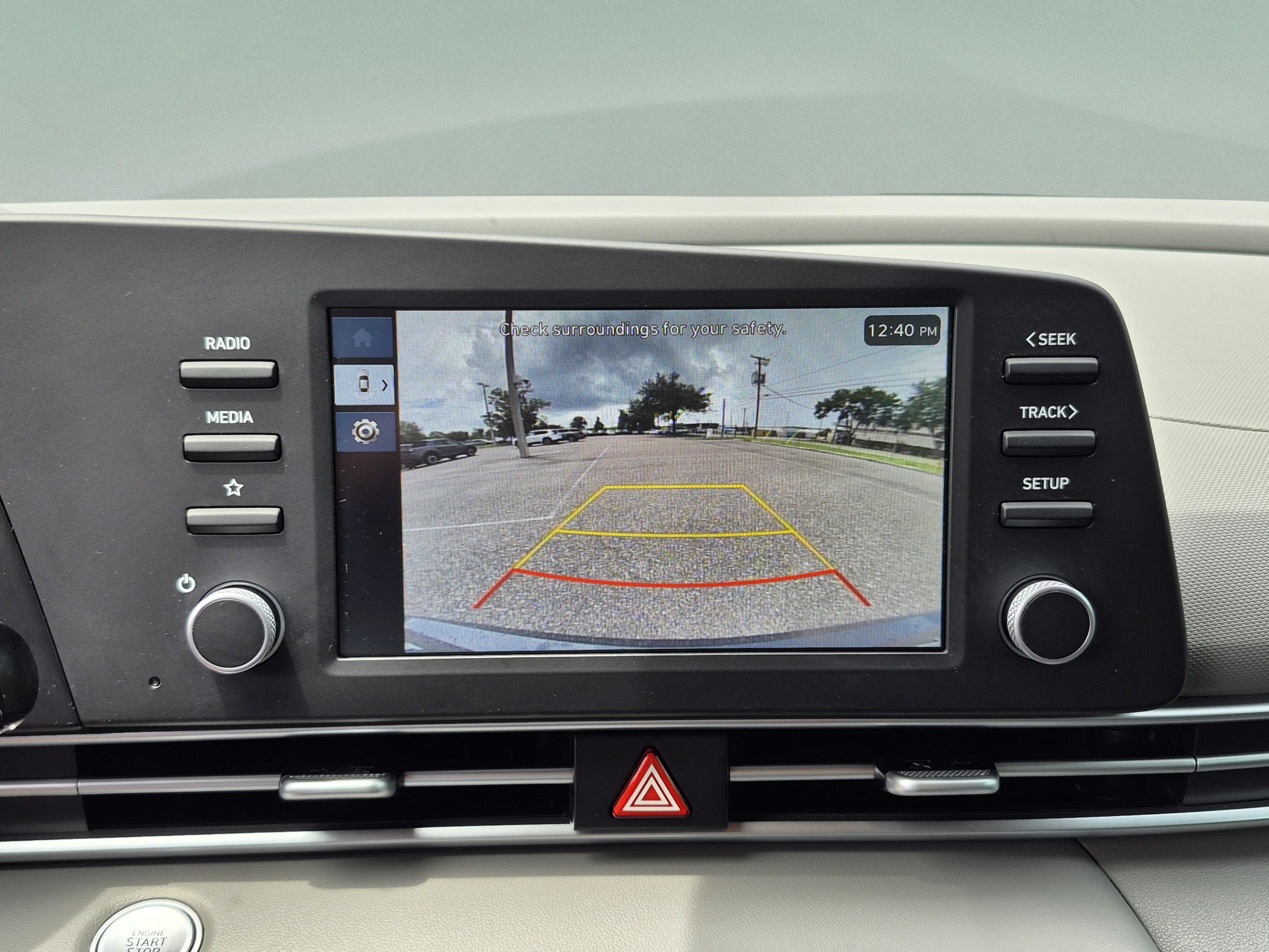 Certified 2025 Hyundai Elantra Hybrid FWD image 22