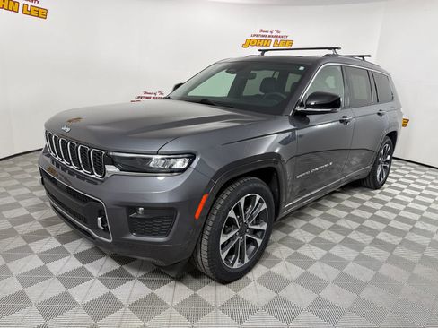 Used 2024 Jeep Grand Cherokee L Overland w/ Trailer Tow Package AWD/4WD image 1