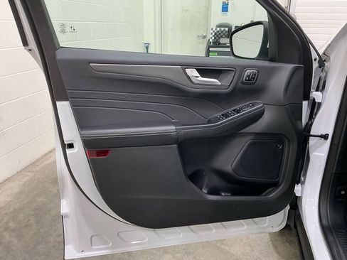 Used 2023 Ford Escape Active w/ Tech Pack #2 image 18