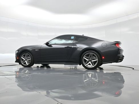 Used 2024 Ford Mustang GT Premium image 49