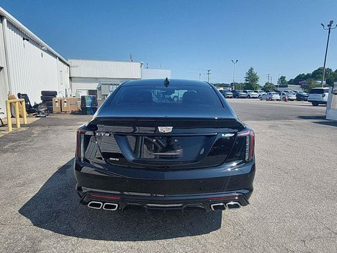 Used 2020 Cadillac CT5 V w/ Premium Package AWD/4WD image 4