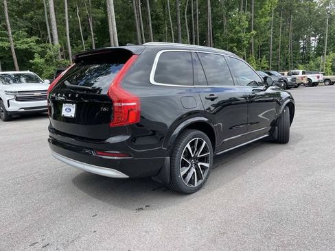 Used 2022 Volvo XC90 T6 Momentum w/ Advanced Package AWD/4WD image 4