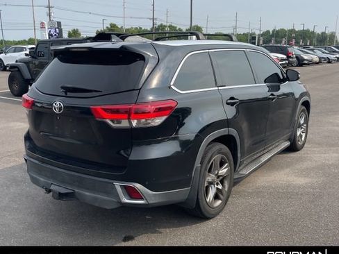 Used 2017 Toyota Highlander Limited Platinum AWD/4WD image 5