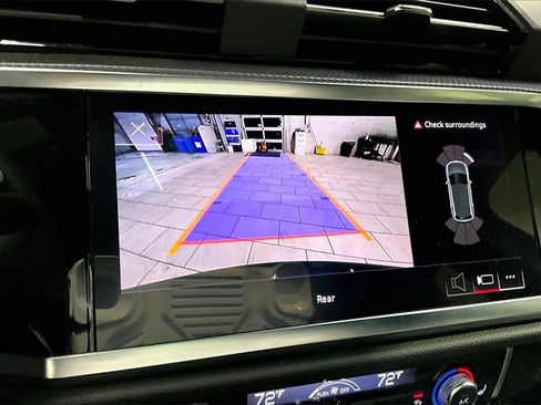 Used 2025 Audi Q3 2.0T Premium w/ Convenience Package image 14