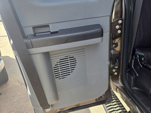 Used 2015 Ford F250 XL w/ Power Equipment Group image 20