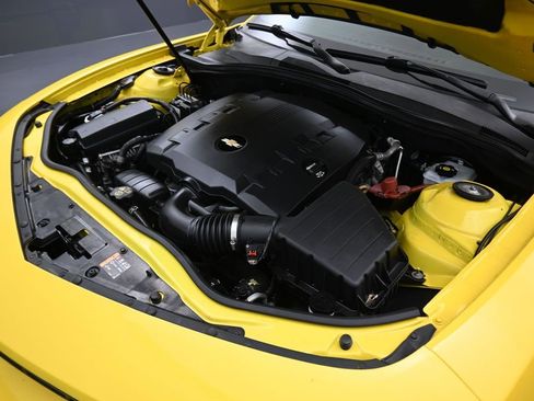 Used 2015 Chevrolet Camaro LT w/ RS Package image 41