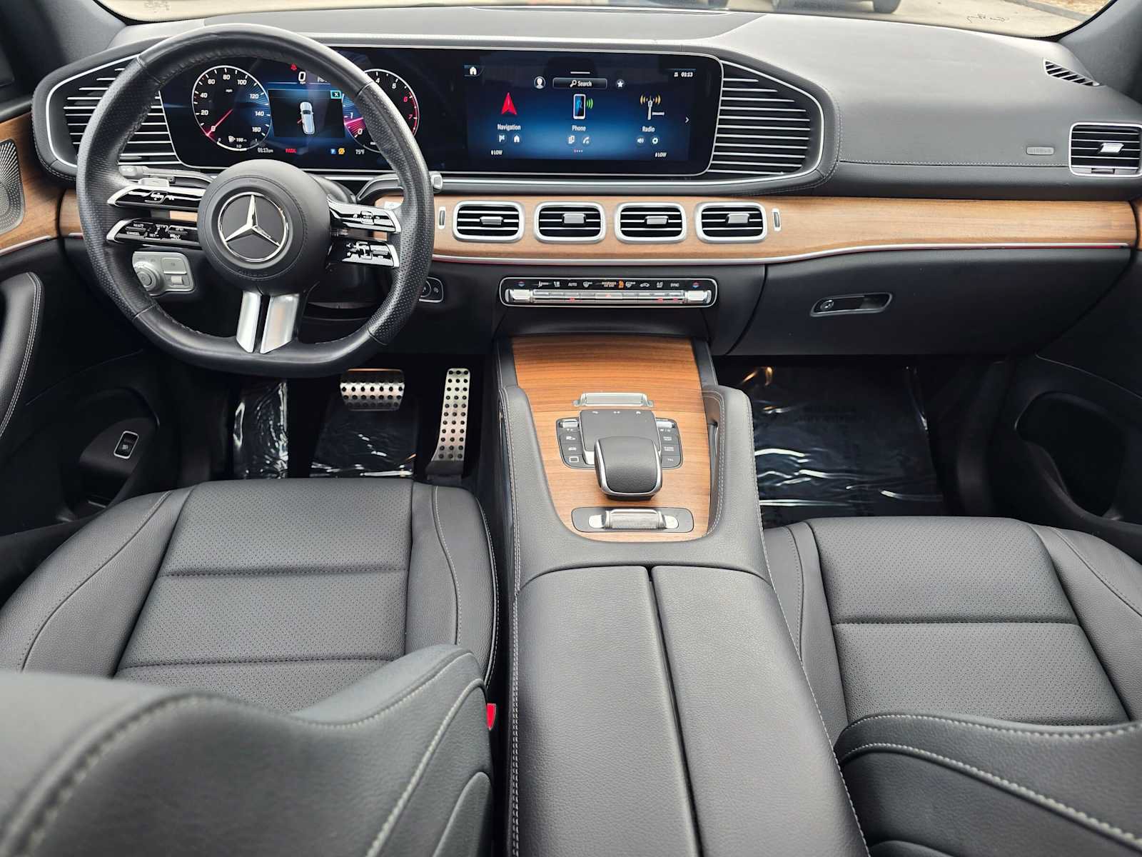Used 2025 Mercedes-Benz GLS 450 4MATIC w/ AMG Line Exterior image 22