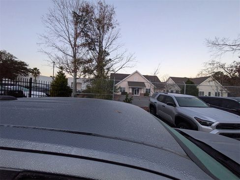 Used 2023 Chevrolet Colorado LT w/ LT Convenience Package II image 10