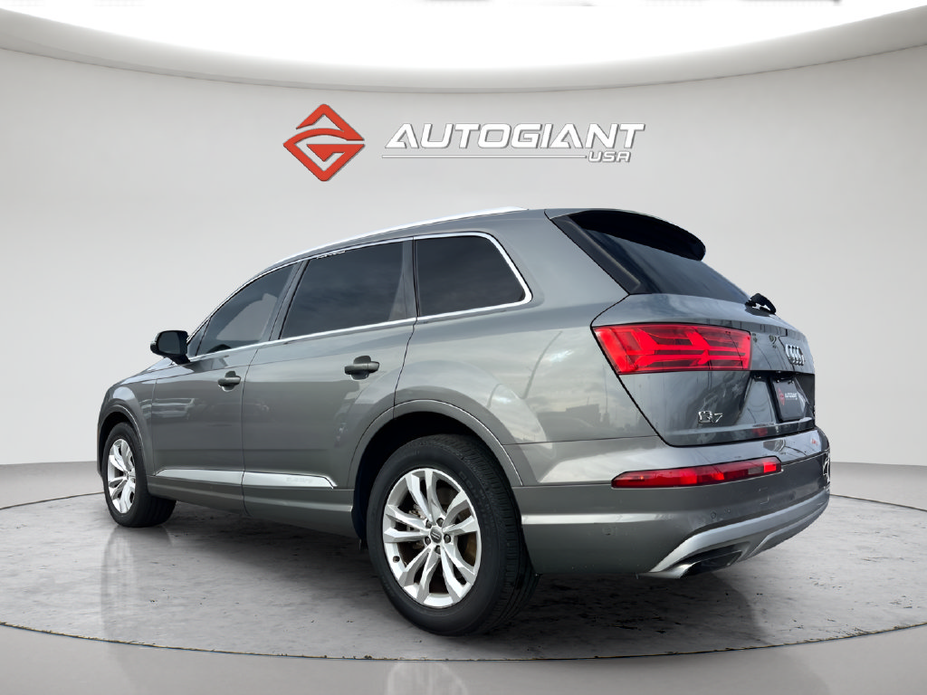 Used 2017 Audi Q7 3.0T Premium AWD/4WD image 8