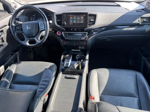 Certified 2019 Honda Pilot Elite image 11