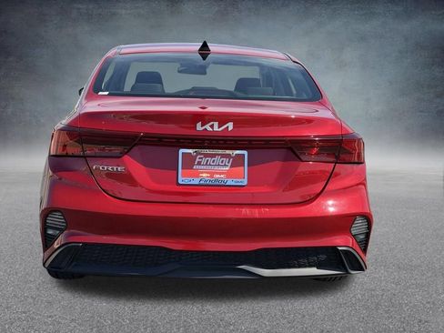 Used 2024 Kia Forte LXS FWD image 5