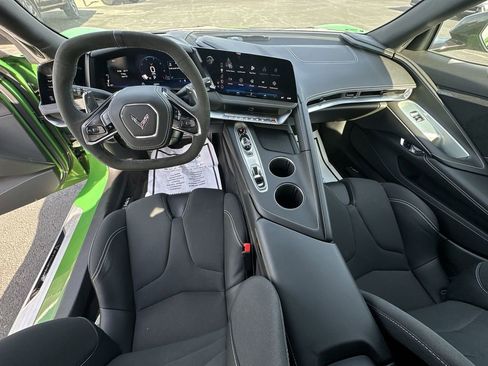 Used 2026 Chevrolet Corvette Stingray Coupe w/ Z51 Performance Package RWD image 21