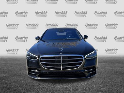 Used 2026 Mercedes-Benz S 580 4MATIC Sedan image 3