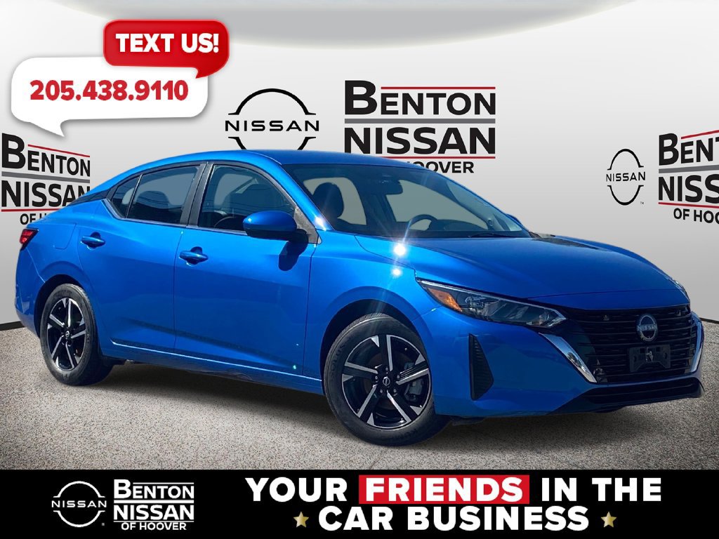Used 2025 Nissan Sentra SV FWD image 1