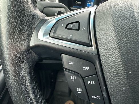 Used 2018 Ford Edge SEL w/ Equipment Group 201A image 25