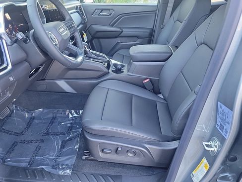 New 2026 GMC Canyon Elevation image 9