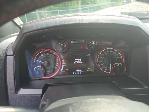 Used 2016 RAM 1500 Rebel AWD/4WD image 17