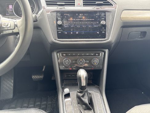 Used 2020 Volkswagen Tiguan S AWD/4WD image 28