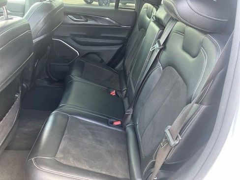 Certified 2022 Jeep Grand Cherokee Altitude AWD/4WD image 23