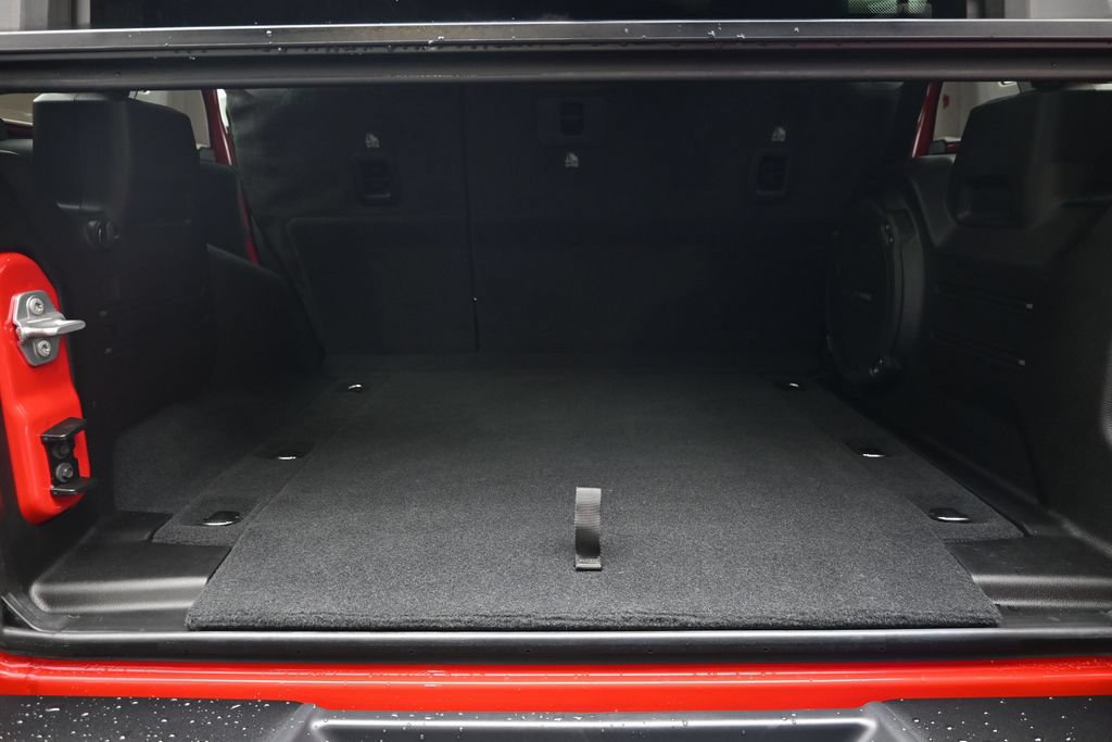 Used 2023 Jeep Wrangler Unlimited Rubicon 392 w/ Dual Top Group AWD/4WD image 33