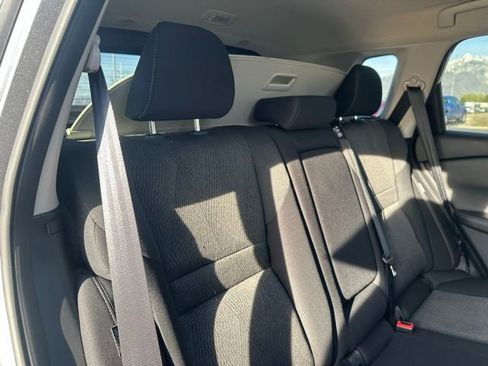 Used 2024 Nissan Rogue SV AWD/4WD image 15