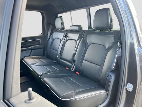 Used 2025 RAM 1500 Laramie AWD/4WD image 24