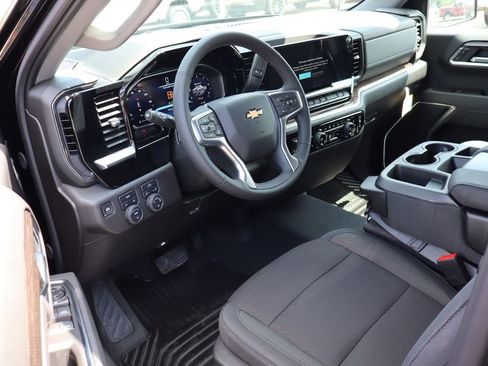 New 2026 Chevrolet Silverado 1500 LT image 12