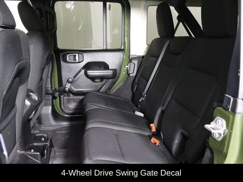 Used 2022 Jeep Wrangler Unlimited Sport image 17