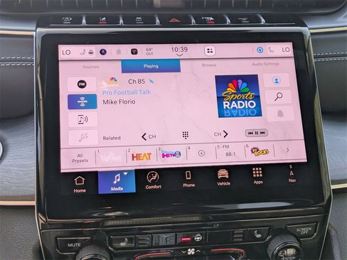 New 2025 Jeep Grand Cherokee Limited image 21