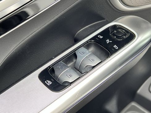 New 2026 Mercedes-Benz GLC 300 4MATIC image 13